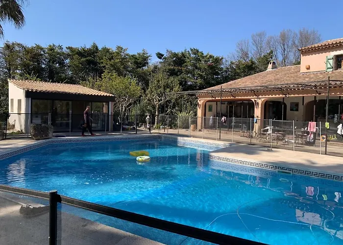 Sejour Detente Avec Piscine *